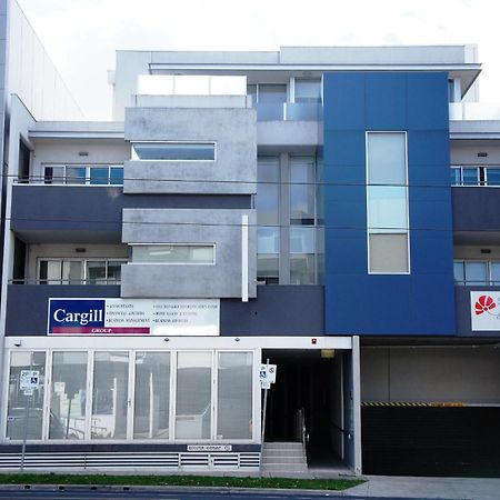 Summer Inn Holiday Apartments Melbourne Exterior photo